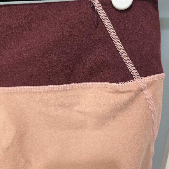 Fabletics Light Pink & Burgundy Cropped Leggings β Size XL β Cute & Comfy! π - Picture 6 of 8